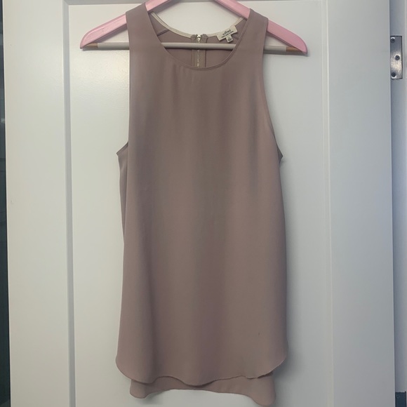 Aritzia Blouse - Picture 1 of 2